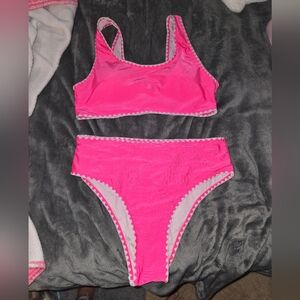SHEIN (1XL) Vibrant Pink Bikini with White Scalloped Trim